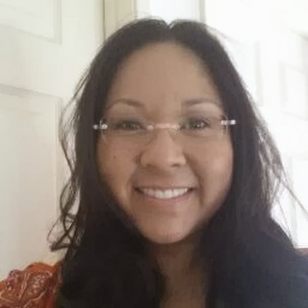 Meet your Posher, Leslie
